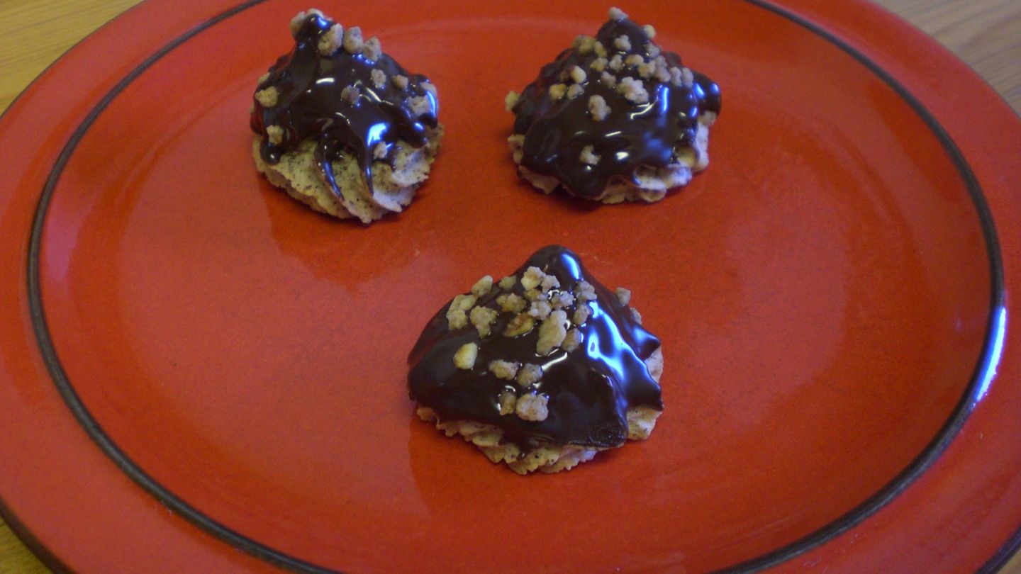 Haselnuss-Küsse Rezept - [ESSEN UND TRINKEN]