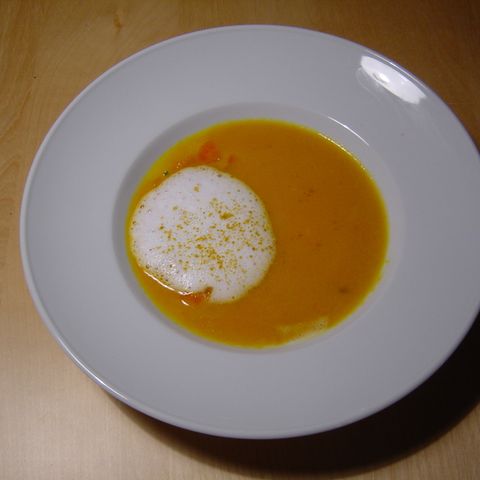 Möhren-Kokos-Suppe