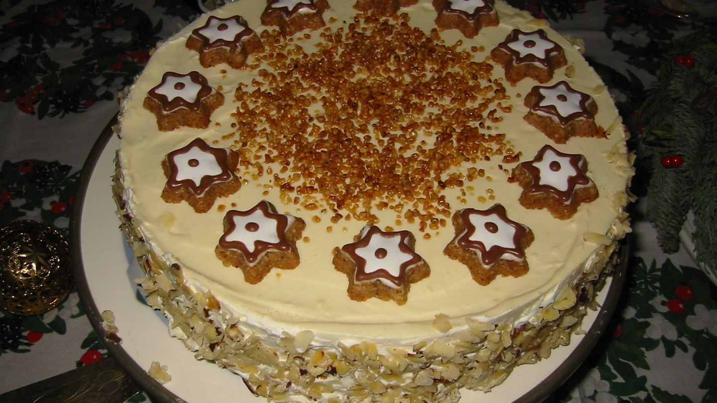 Sterntaler-Torte mit Vanillesahne Rezept