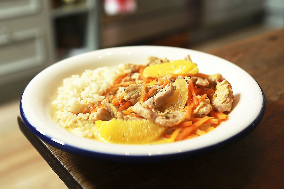 Putengeschnetzeltes mit Karotten-Orangen-Sauce Rezept - [ESSEN UND TRINKEN]