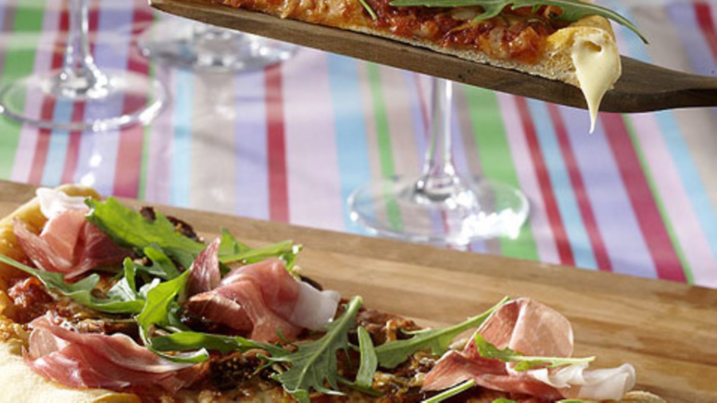 Pizza Bolzano Rezept