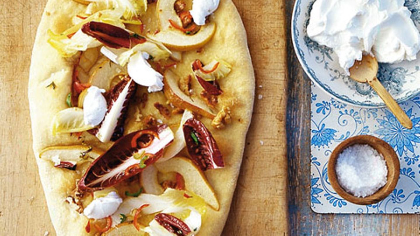Focaccia mit Birnen und Radicchio Rezept