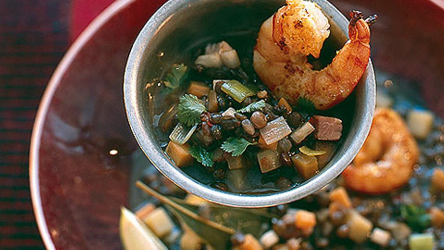 Linseneintopf mit Cajun-Garnelen Rezept