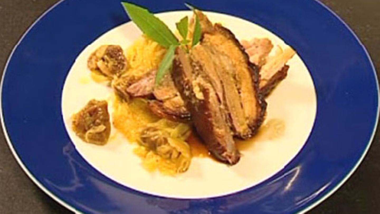 Schweinekrustenbraten mit Feigensauerkraut Rezept