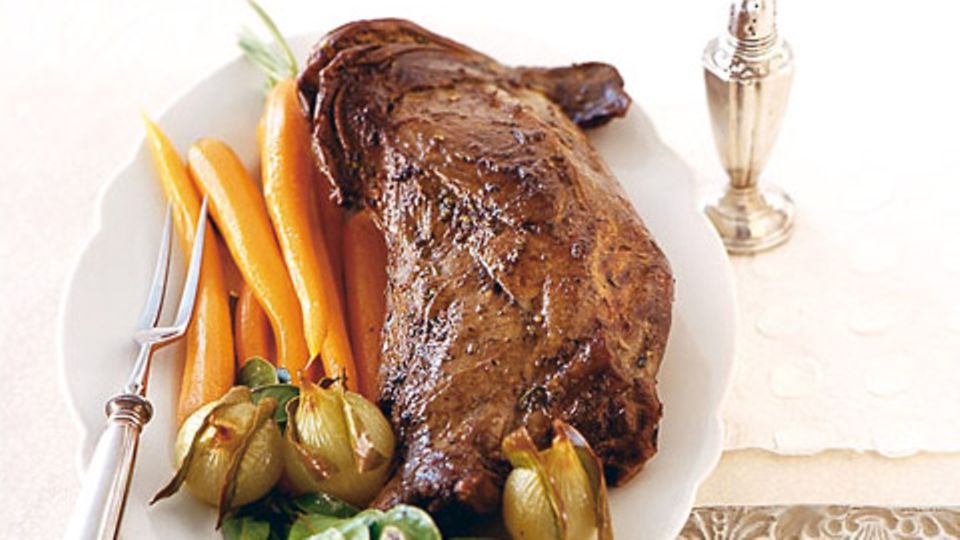 Rehschulter mit Portweinsauce
