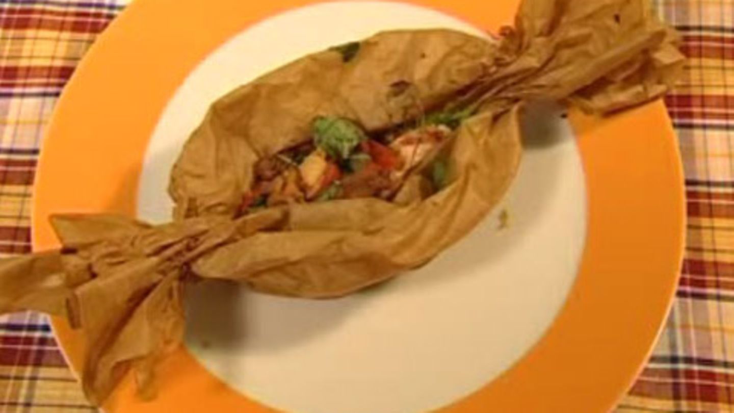 Tomaten und Kaninchen im Paket (Cartoccio) Rezept