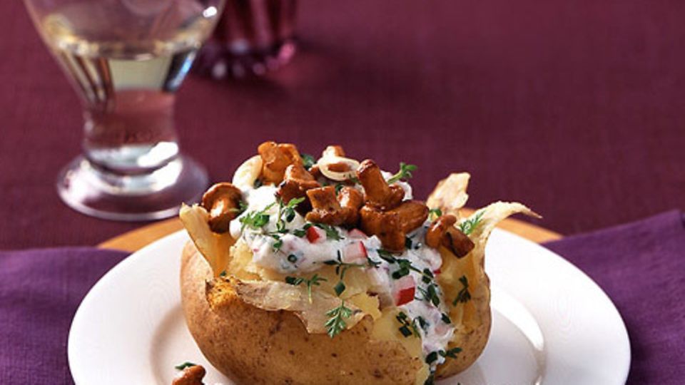 Ofenkartoffeln mit Ricotta und Pfifferlingen