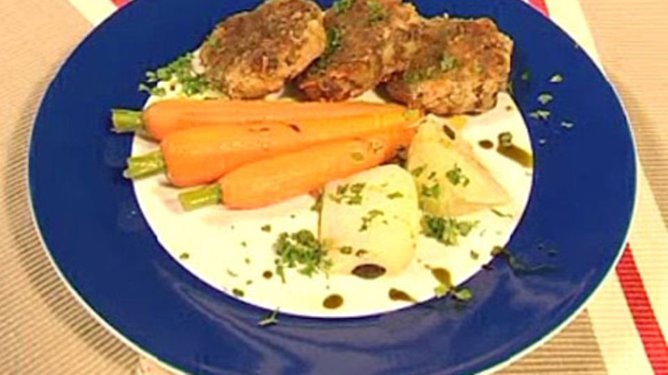 Möhren und Kohlrabi mit Käseknödeln