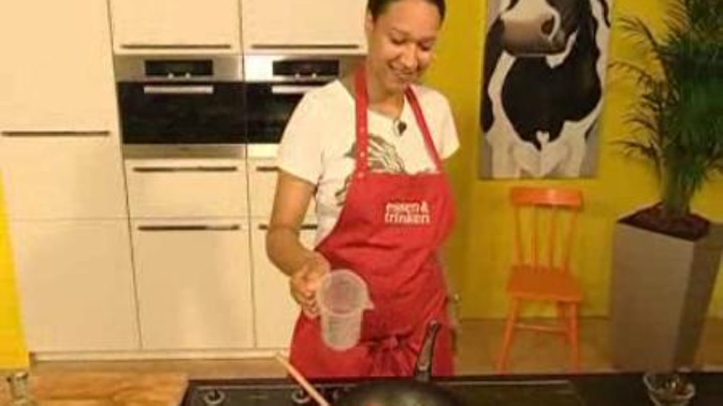 Warme marinierte Paprikaschoten mit Joghurt-Walnuss-Sauce Rezept