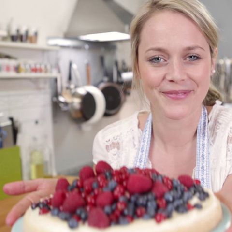 Rezept für Biskuitkuchen mit Beeren von Rike Dittloff