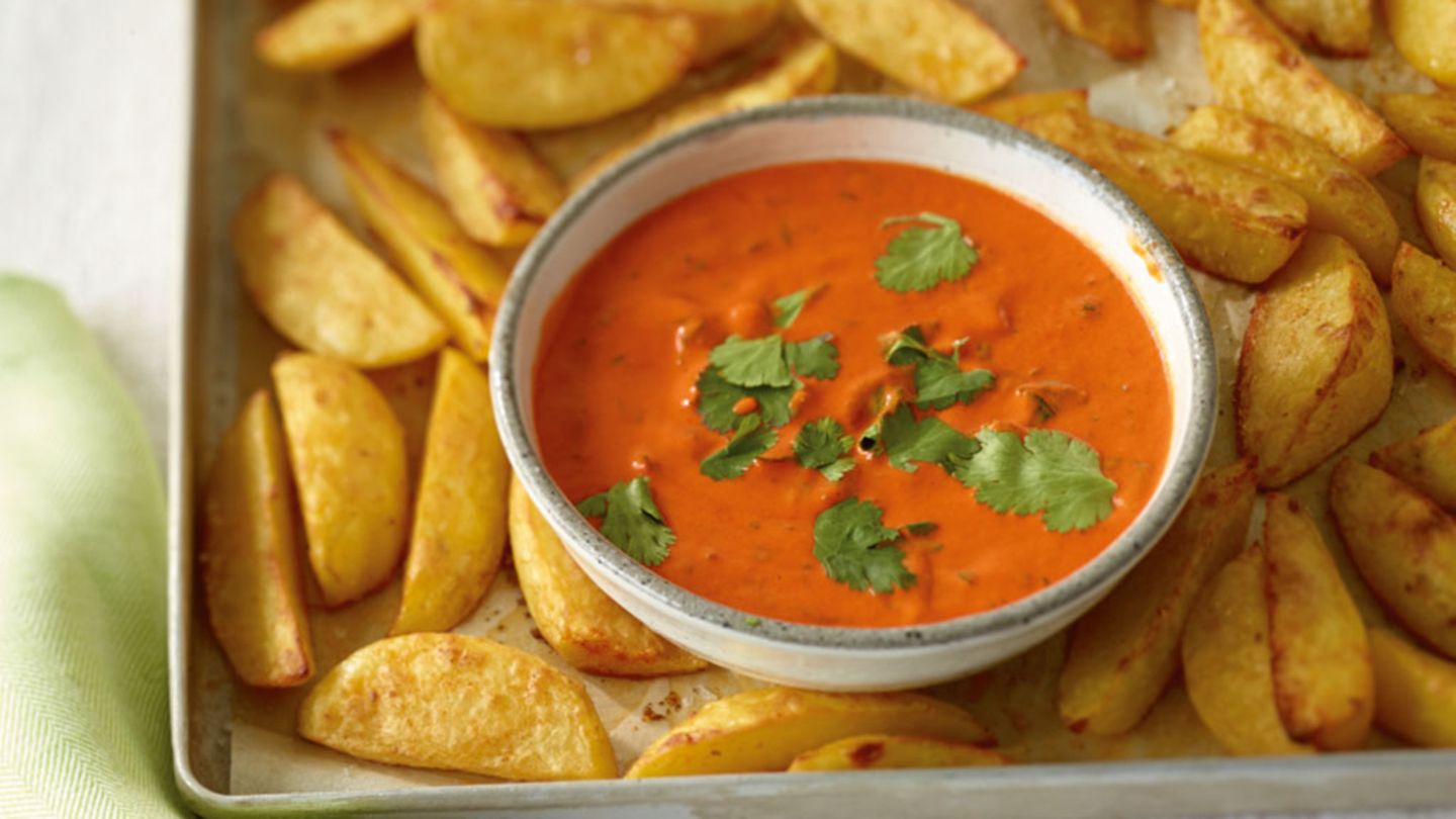 Mojo rojo zu Kartoffelspalten Rezept - [ESSEN UND TRINKEN]