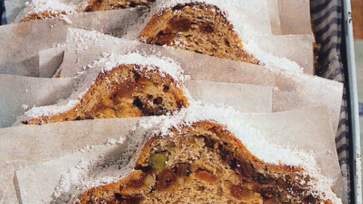 Gefüllter Lebkuchenstollen Rezept