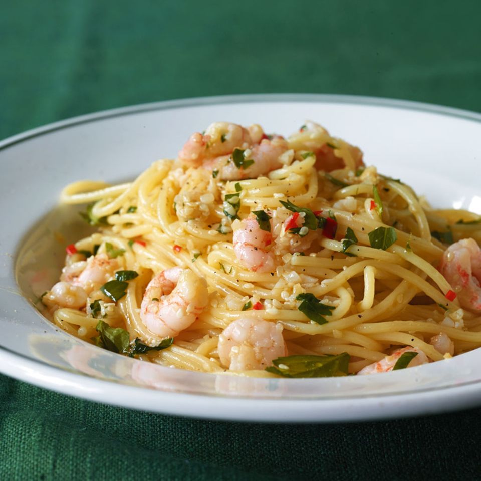 Garnelen Pasta Aglio E Olio Rezept Essen Und Trinken