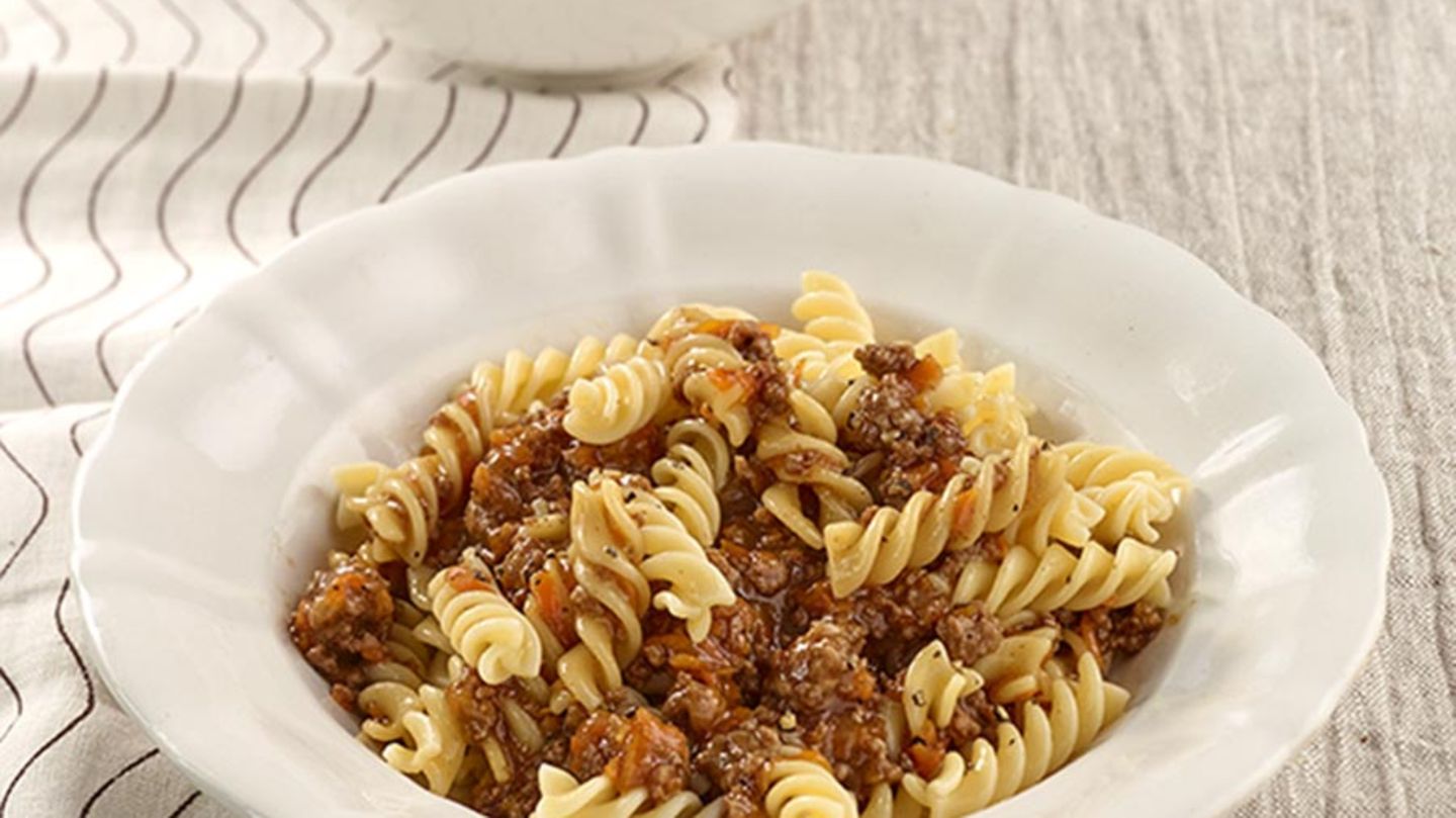 Eisbergsalat mit Joghurtsauce Rezept