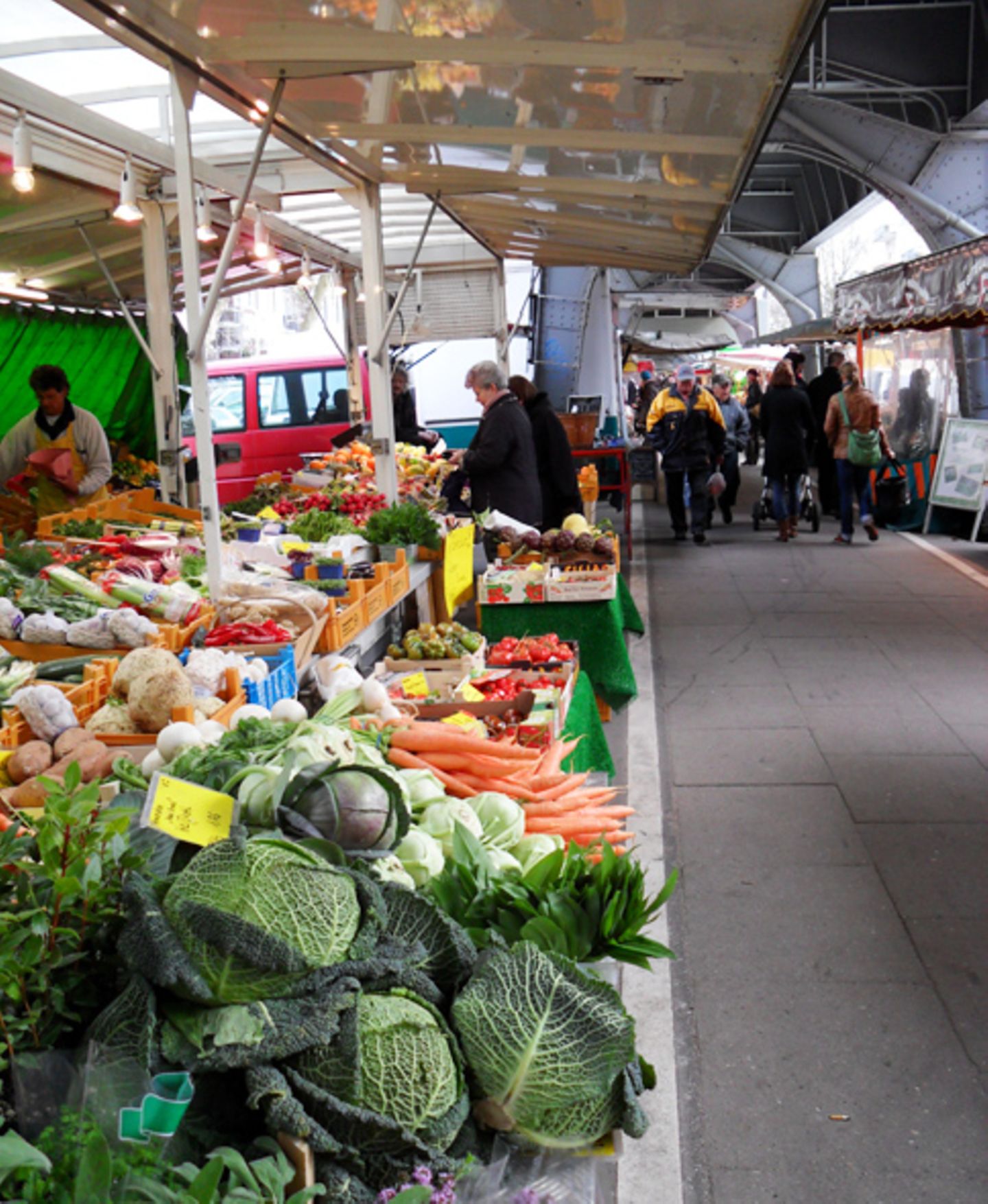 Beliebter Wochenmarkt in Hamburg [ESSEN UND TRINKEN]