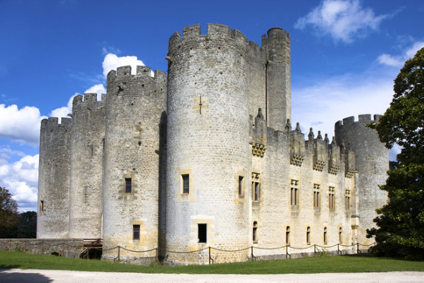 Château Roquetaillade [ESSEN UND TRINKEN]