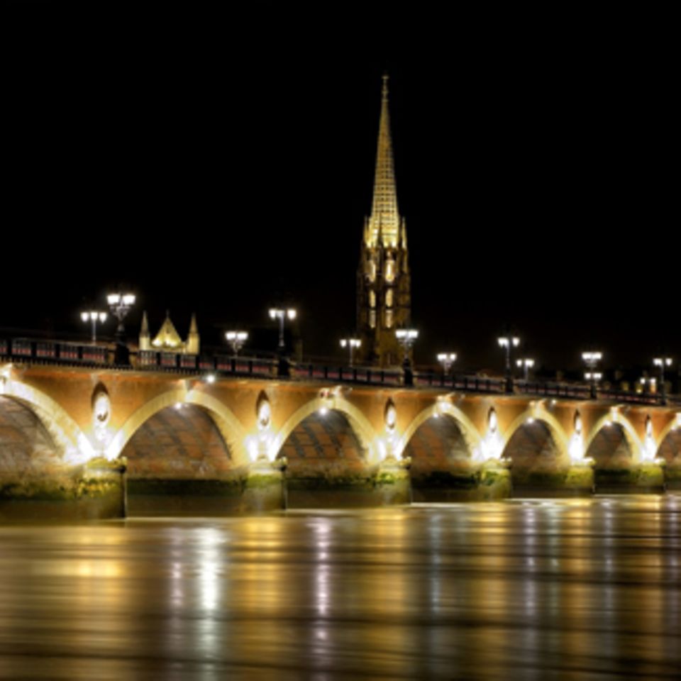 Pont de Pierre [ESSEN UND TRINKEN]