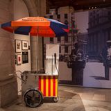 Hot Dog Wagen in der Ausstellung