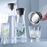 Zeitlose Wasserkaraffe