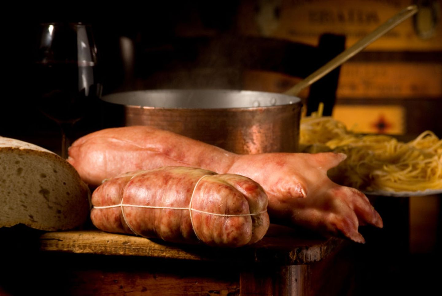 Cotechino / Zampone Modena IGP [ESSEN UND TRINKEN]