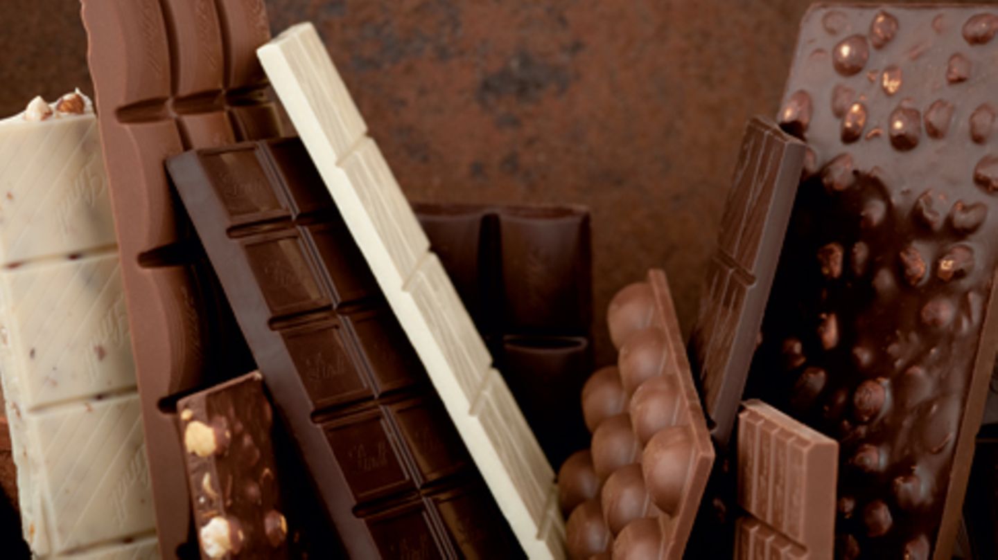 Schweizer Weiße Schokolade mit Mandelsplittern von REWE Bio - [ESSEN ...