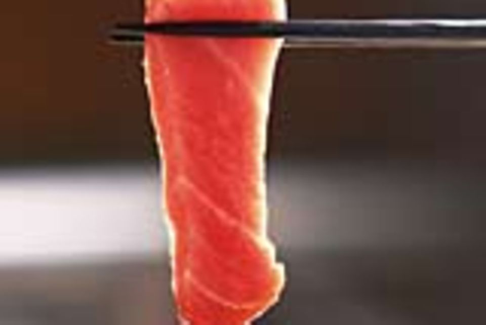 Sashimi - roher Fisch nach traditionell japanischer Art