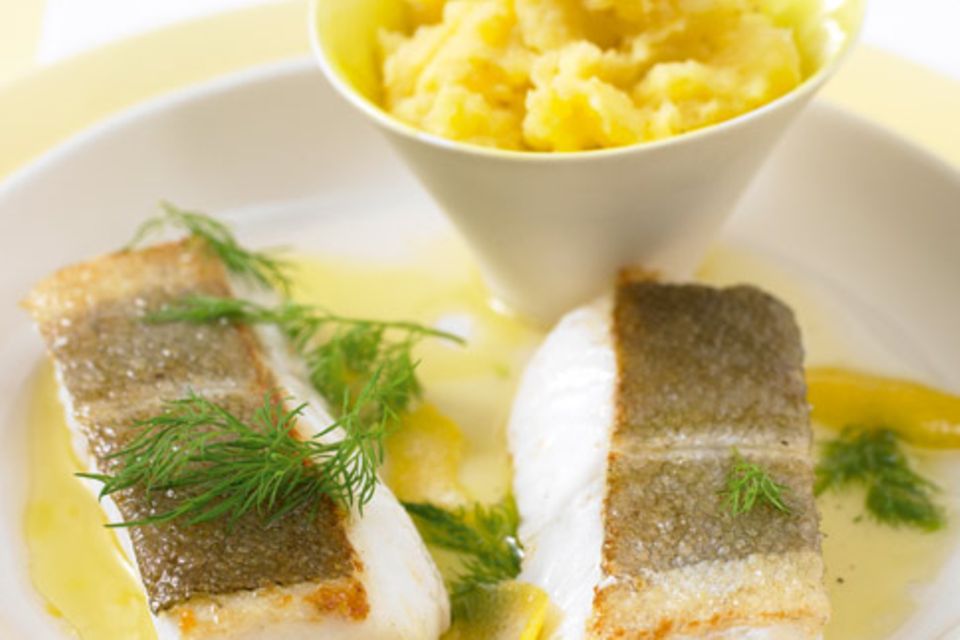 Frischer Seefisch ist die richtige Wahl für eine jodreiche Ernährung Frischer Seefisch ist die richtige Wahl für eine jodreiche Ernährung