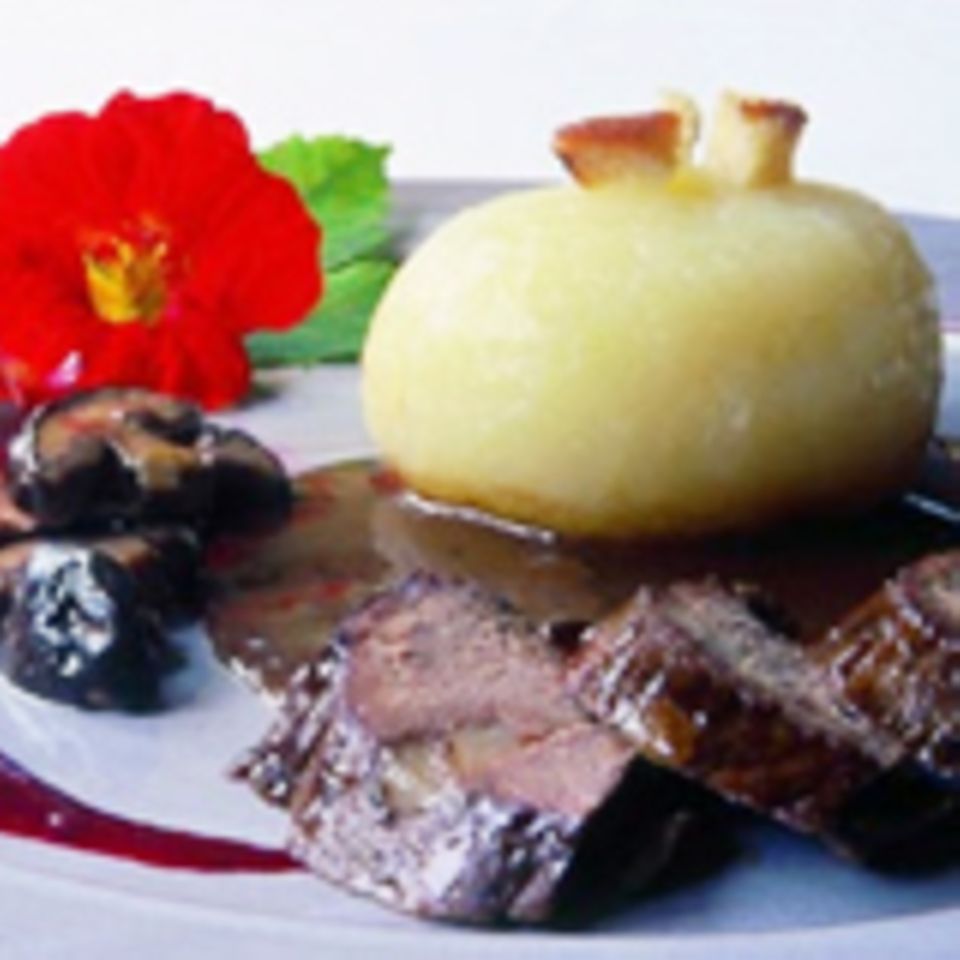 Thüringer Klöße mit Sauerbraten Thüringer Klöße mit Sauerbraten