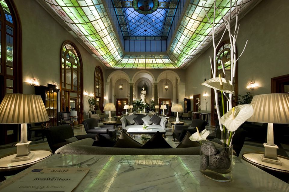 Die Lobby des Grand Hotel de la Minerve Die Lobby des Grand Hotel de la Minerve