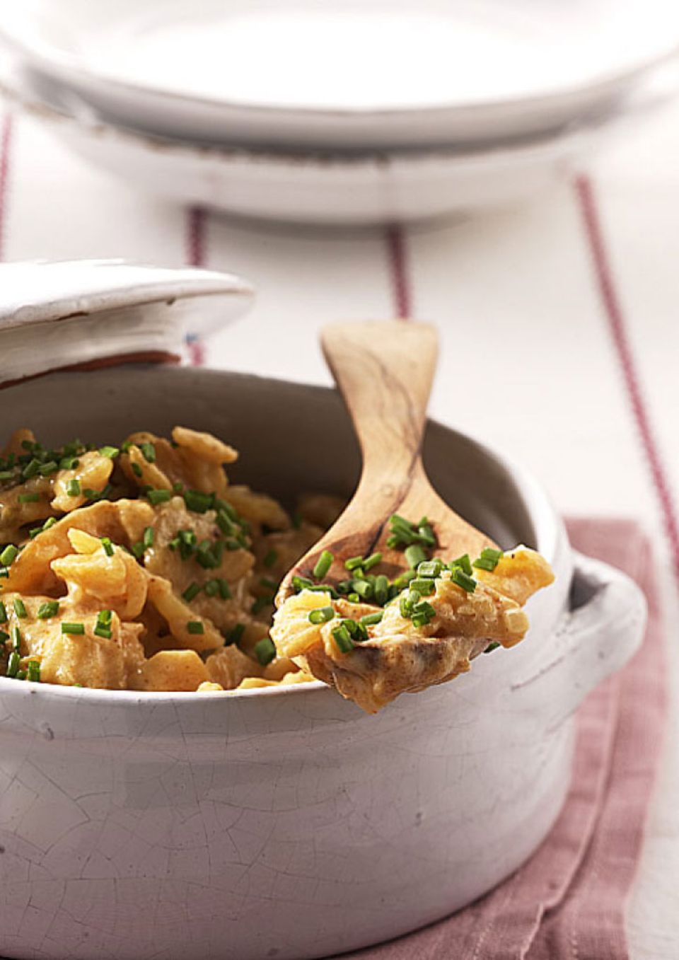 Beliebt: Herzhafte Stampfkartoffeln mit Möhren und Zwiebeln. Beliebt: Herzhafte Stampfkartoffeln mit Möhren und Zwiebeln.