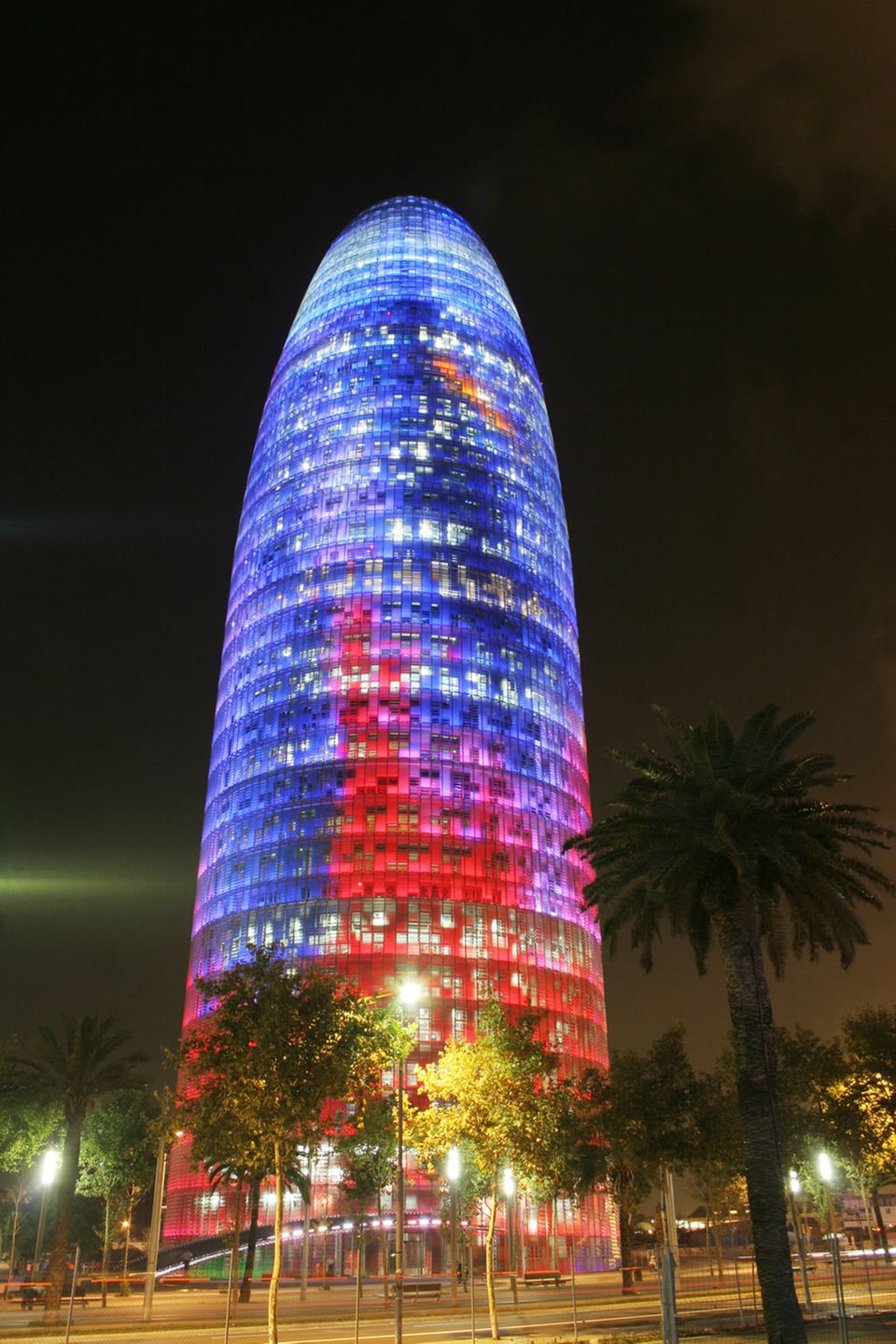 Barcelona bei Nacht: der Torre Agbar Barcelona bei Nacht: der Torre Agbar