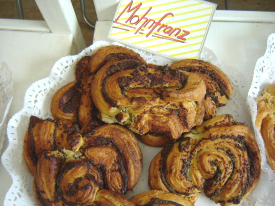 Franzbrötchen mit Mohn Franzbrötchen mit Mohn
