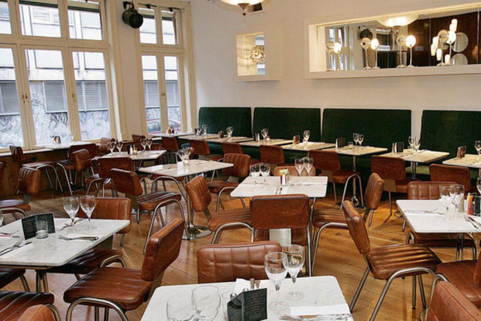 Im Odessa kann man im 60er-Ambiente köstlich frühstücken. Im Odessa kann man im 60er-Ambiente köstlich frühstücken.