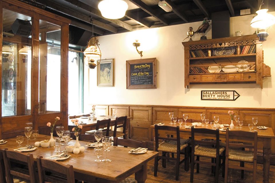 In Gallagher's Boxty House geht es traditionell zu. In Gallagher's Boxty House geht es traditionell zu.