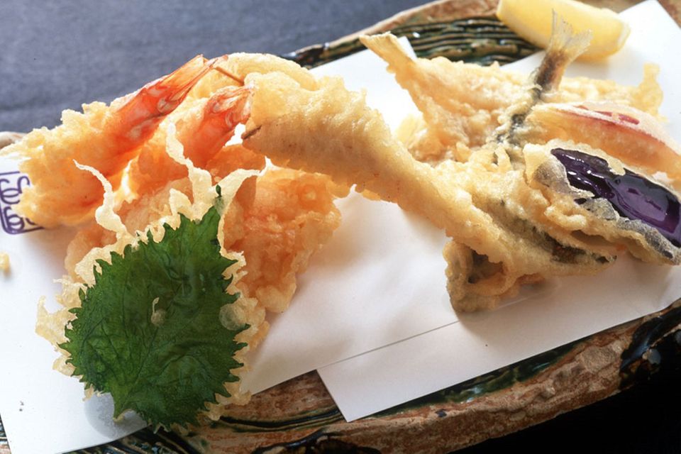 Tempura sind typisch japanische Snacks Tempura sind typisch japanische Snacks