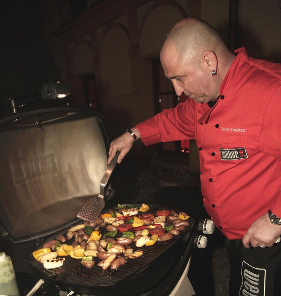 Mehrfacher deutscher Meister im Grillen: Norbert Kempinger Mehrfacher deutscher Meister im Grillen: Norbert Kempinger
