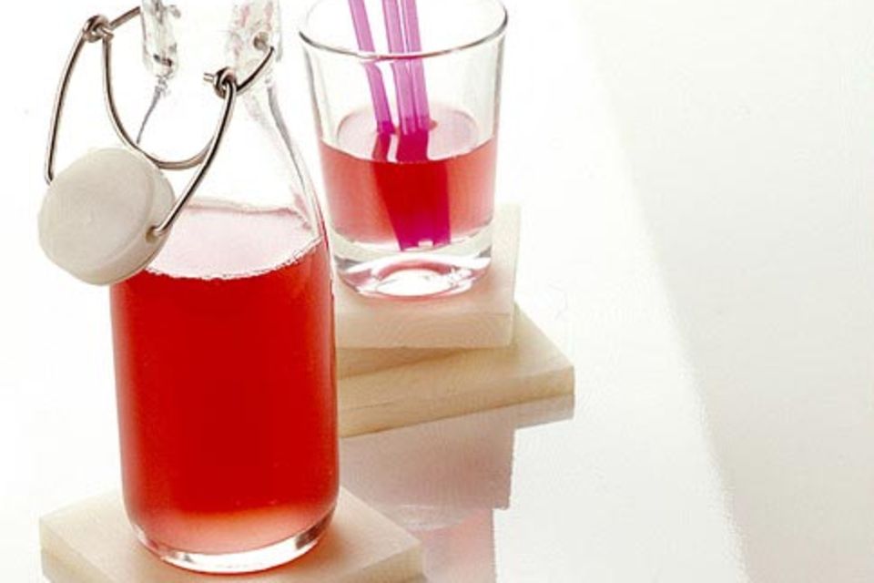 Nur ausreichendes Trinken gewährleistet die Durchblutung der grauen Zellen