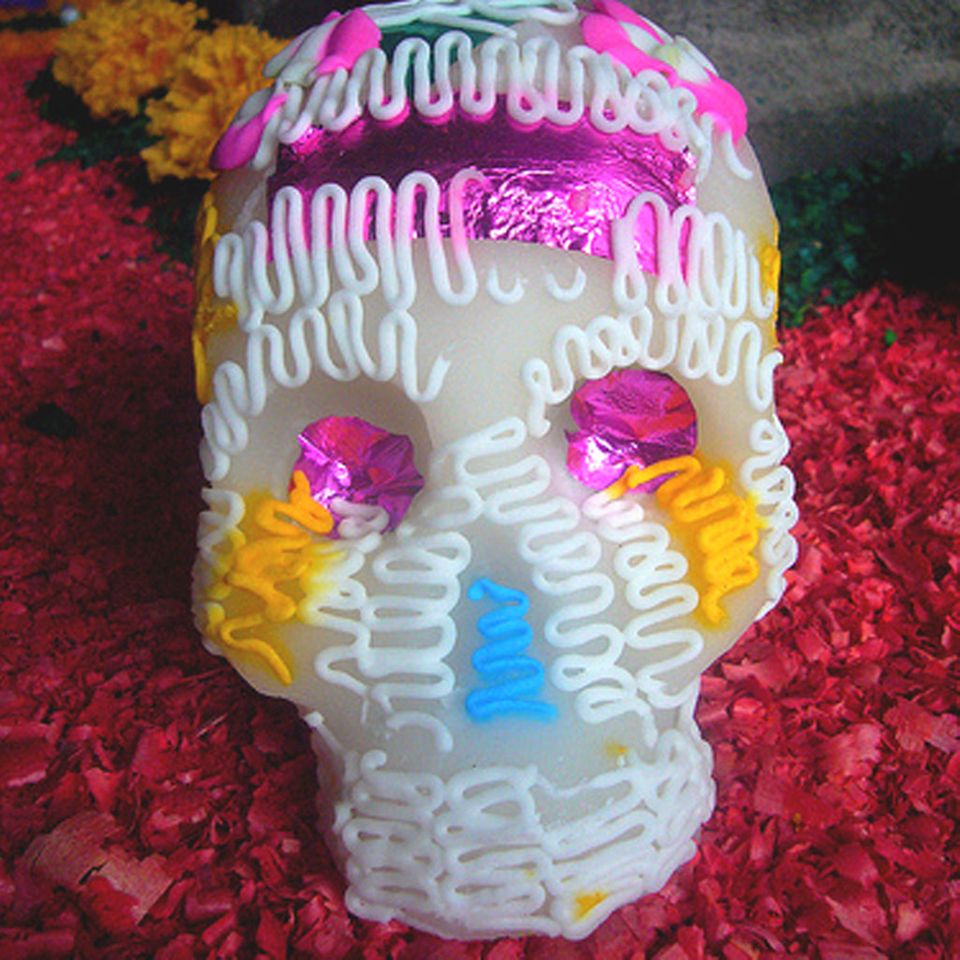 Totenkopf aus Zucker am Día de los muertos Totenkopf aus Zucker am Día de los muertos