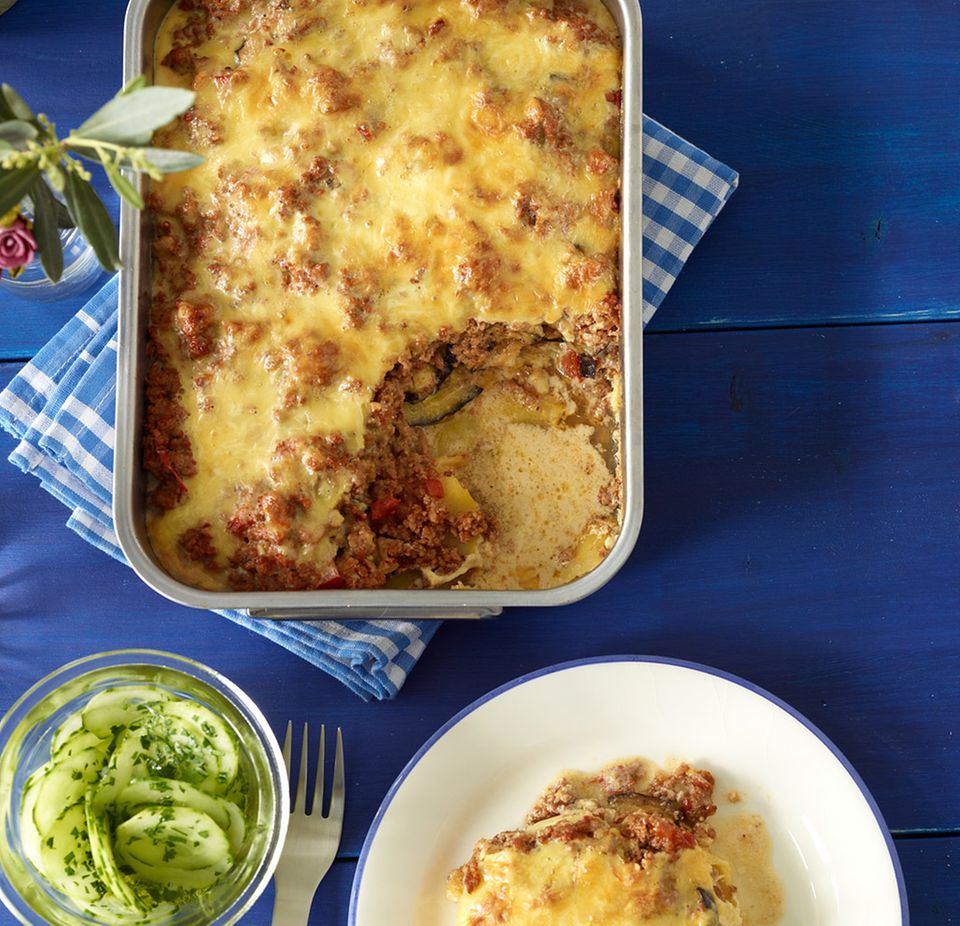 Moussaka ist ein griechisches Auflaufgericht Moussaka ist ein griechisches Auflaufgericht