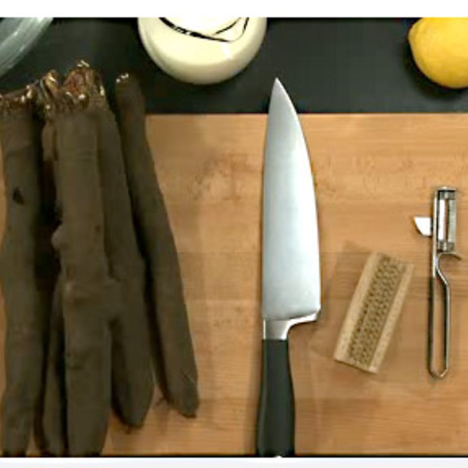Schwarzwurzeln kochen: So geht's