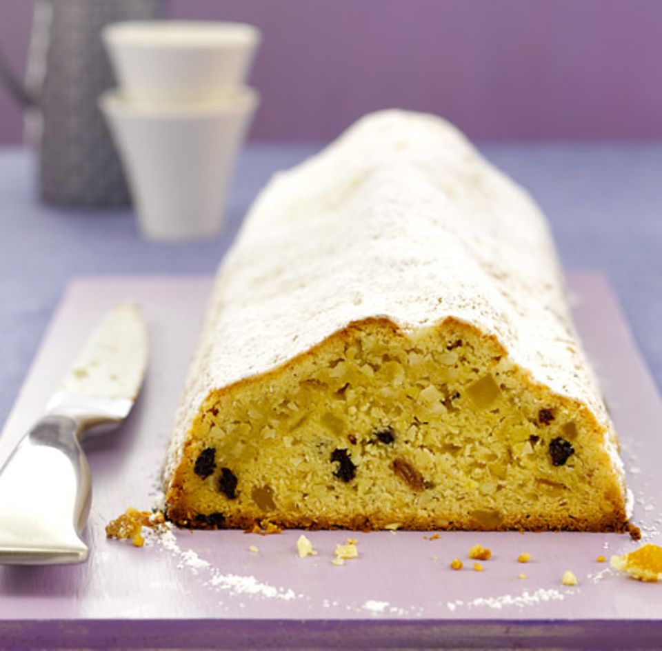 Typisches Rosinen-Gericht: Stollen Typisches Rosinen-Gericht: Stollen