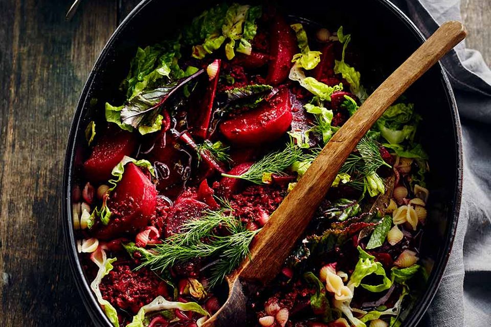 Fit durch den Tag mit 10 gesunden Rezepten Fit durch den Tag mit 10 gesunden Rezepten