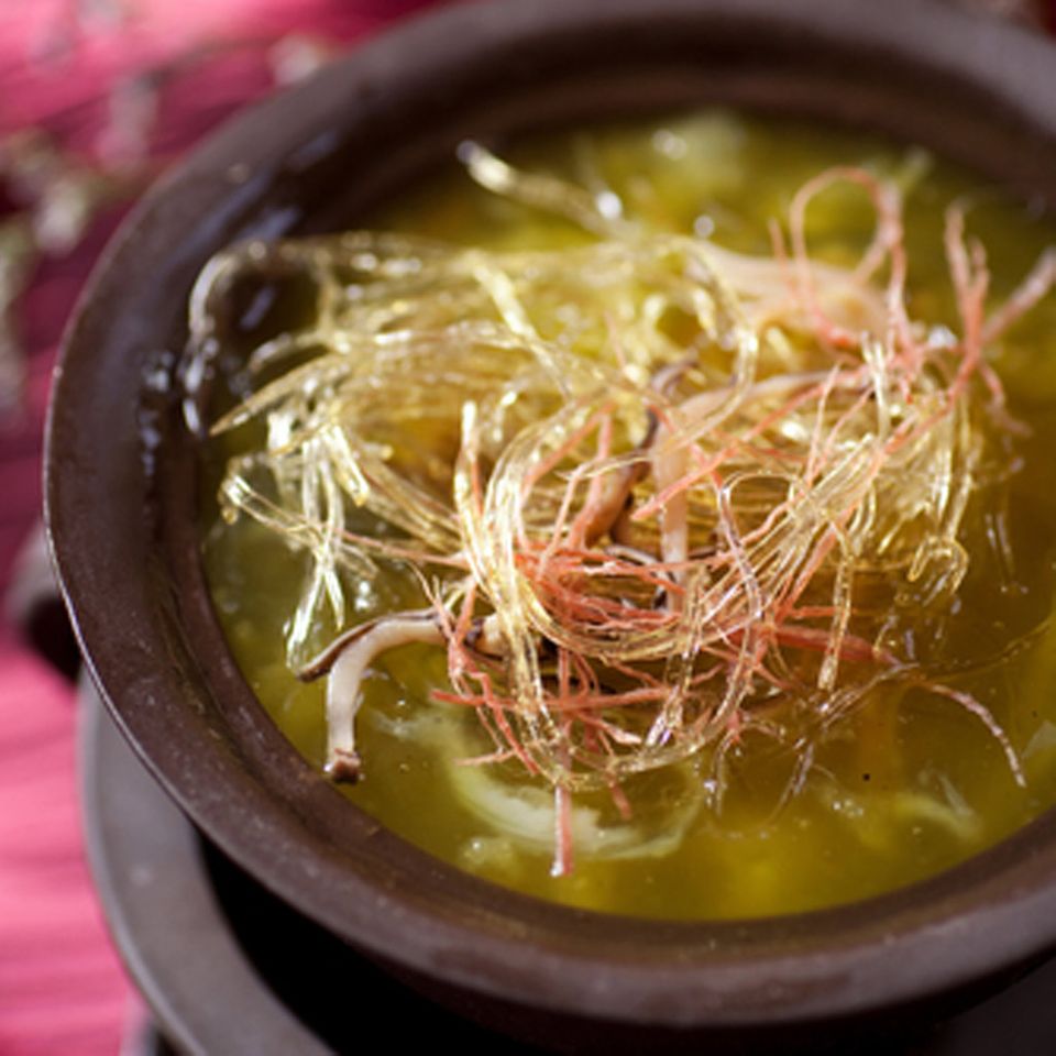 Schwalbennestersuppe Schwalbennestersuppe