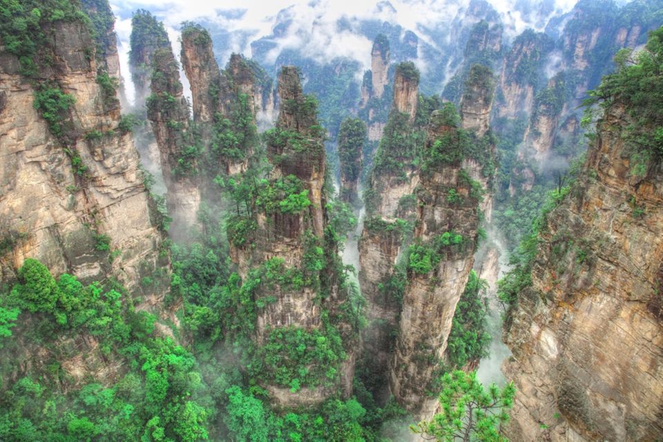 Diese Berge in Hunan wurden in Avatar Hallelujah Mountains umbenannt Diese Berge in Hunan wurden in Avatar Hallelujah Mountains umbenannt