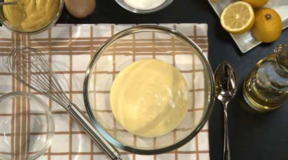 Basis einer jeden Remoulade ist Mayonnaise Basis einer jeden Remoulade ist Mayonnaise