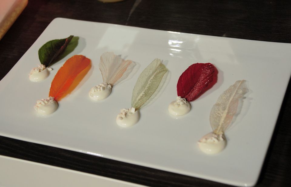 "Gemüsekrokant (Blätterwald : Ziegenjoghurt)" "Gemüsekrokant (Blätterwald : Ziegenjoghurt)"