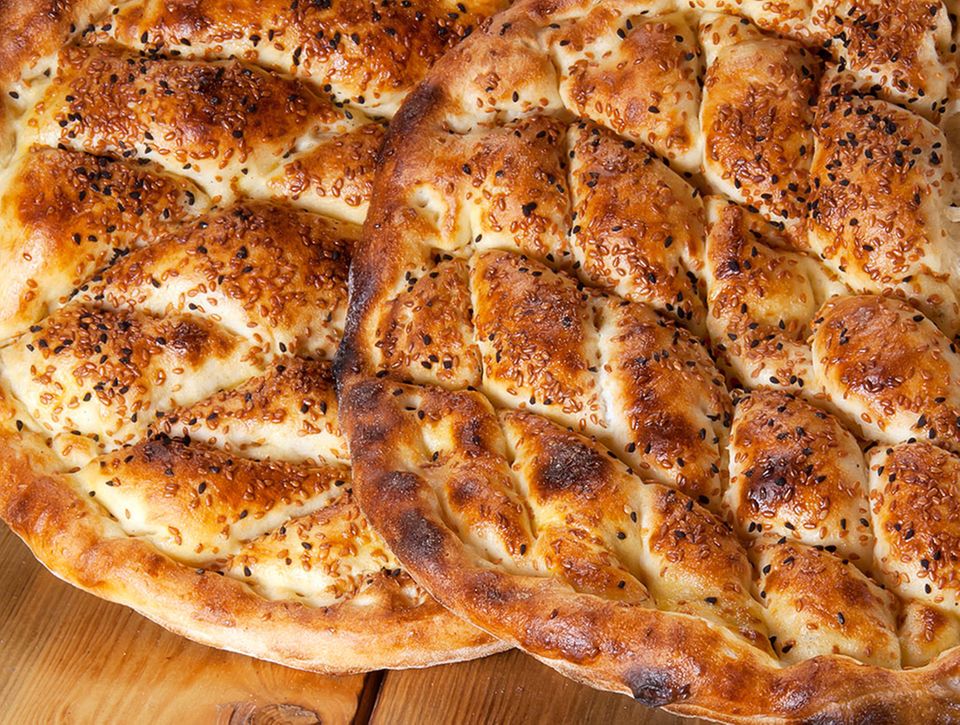 Türkisches Fladenbrot Pide Türkisches Fladenbrot Pide