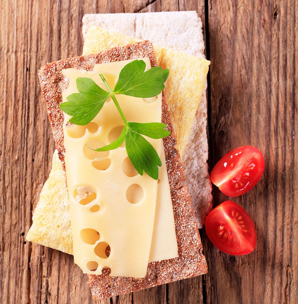 Schwedisches Knäckebrot (Knäckebröd) Schwedisches Knäckebrot (Knäckebröd)