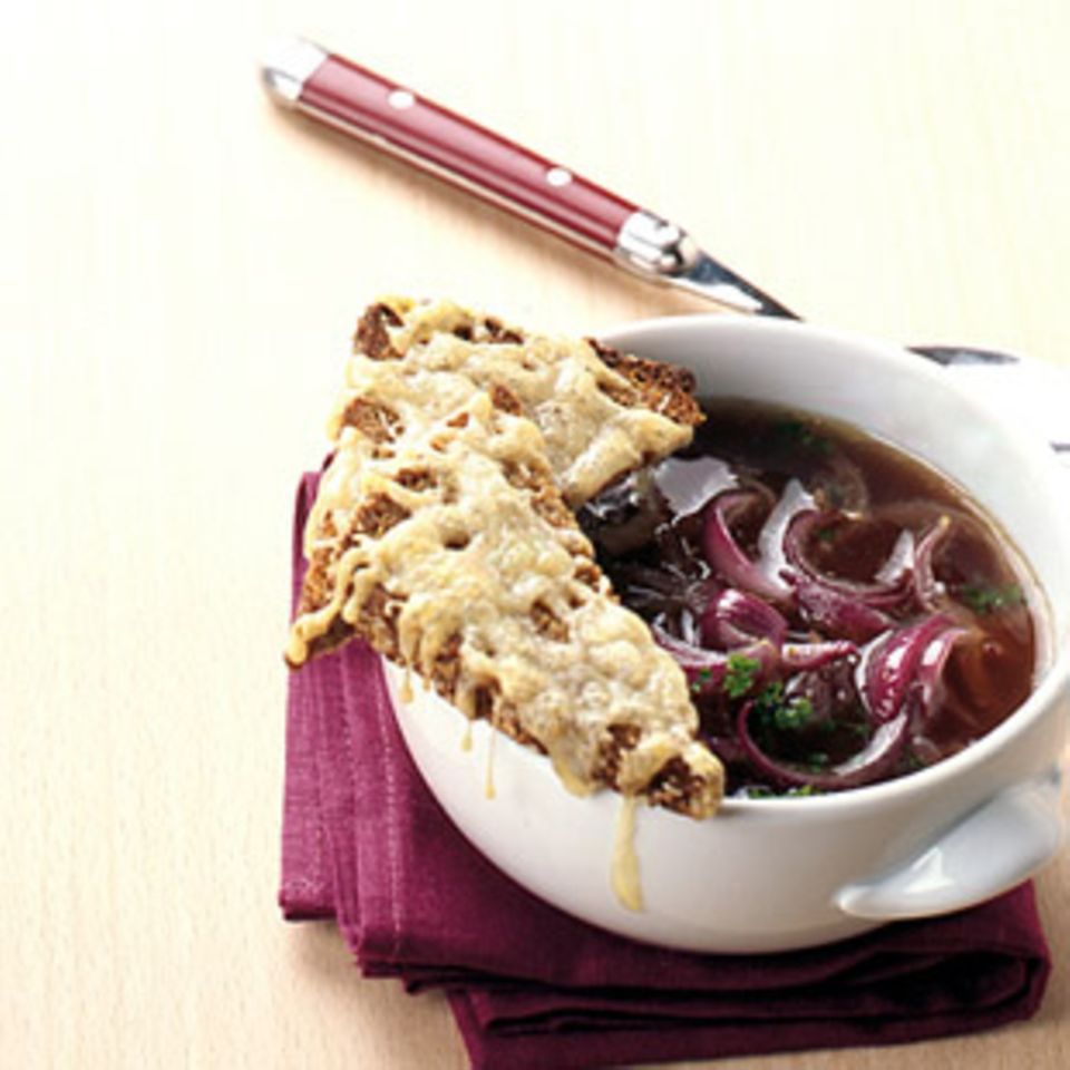 Zwiebelsuppe Zwiebelsuppe