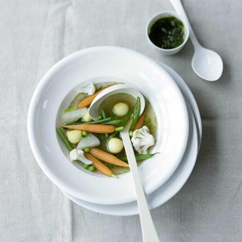 Pot au Feu von Gartengemüse Pot au Feu von Gartengemüse